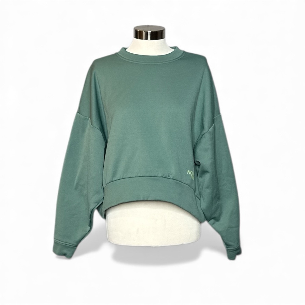 NORTH FACE HORIZON PERFORMANCE FLEECE SAGE GREEN CROPPED CREWNECK SWEATSHIRT - Picture 2 of 12